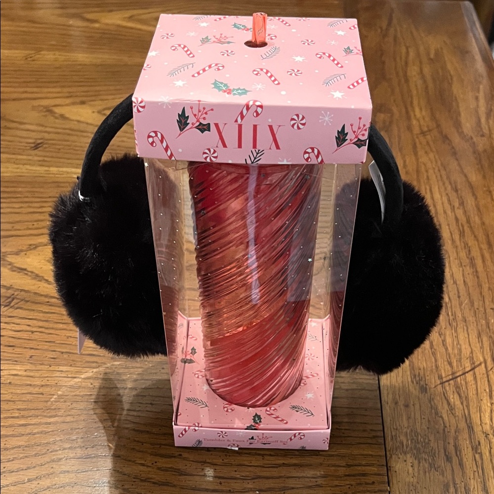 Tumbler with Earmuffs Set, NWT‎